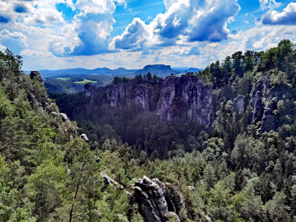 Der Ausblick oberhalb der Schwedenlöcher bei der Pavillonaussicht